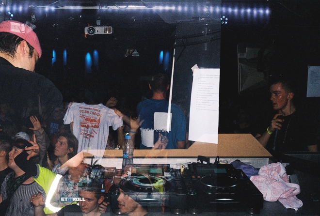 18 Bounder 2, Storm club, Opak Dissu